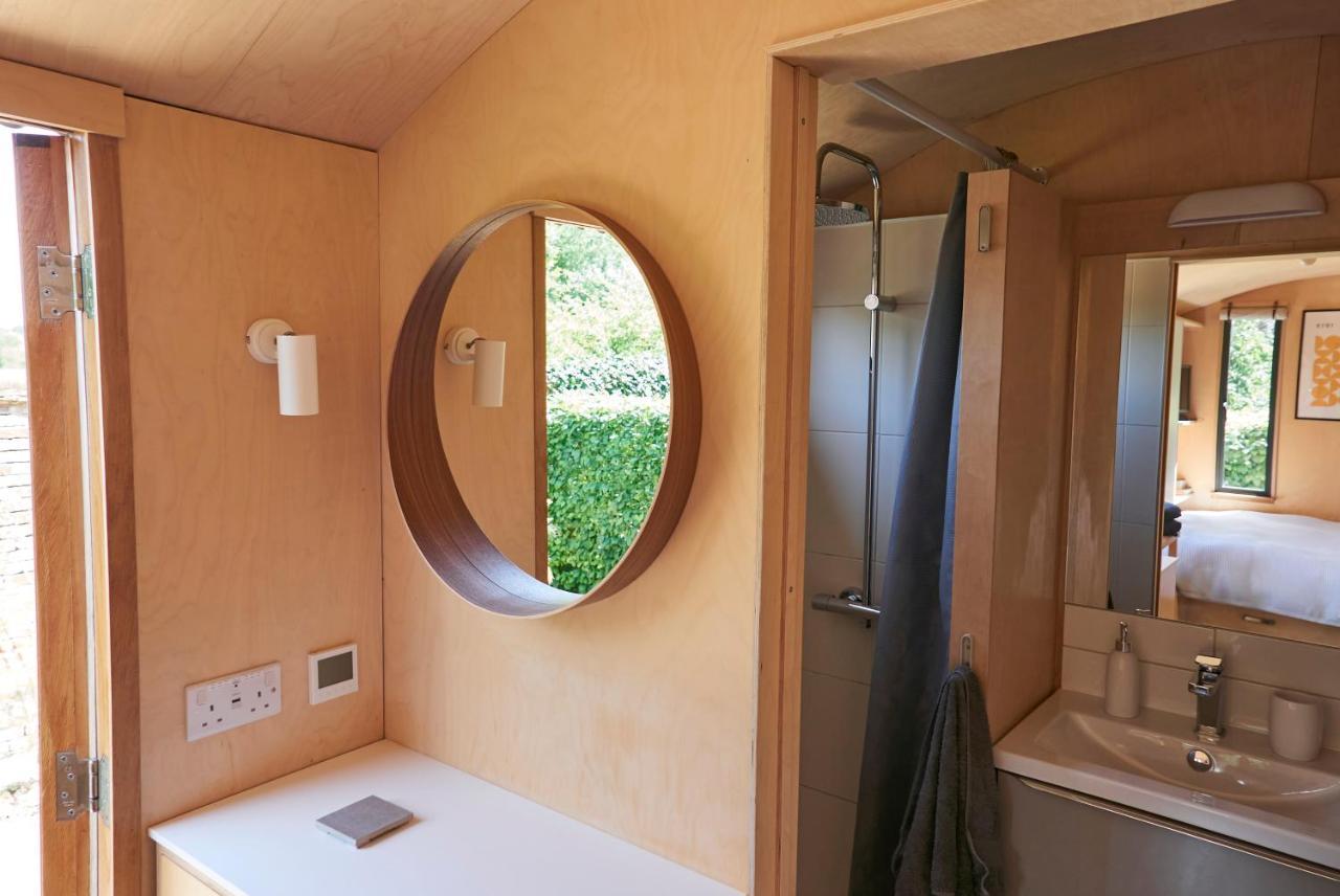 Hut64 Villa Alderbury Kültér fotó