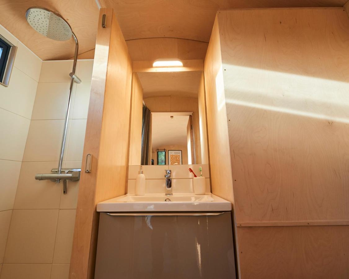 Hut64 Villa Alderbury Kültér fotó